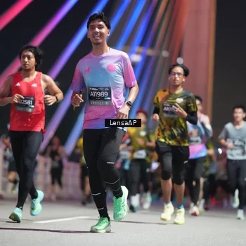 Runner Photo 6190401