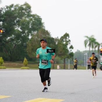 Runner Photo 6190402