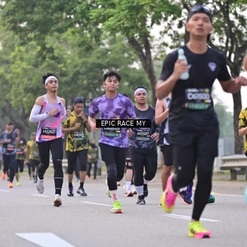 Runner Photo 6190409