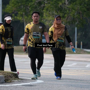 Runner Photo 6190411