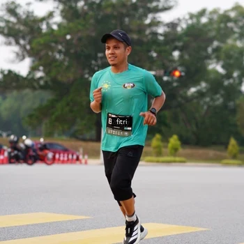 Runner Photo 6190413