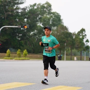 Runner Photo 6190419