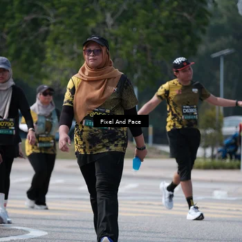Runner Photo 6190427