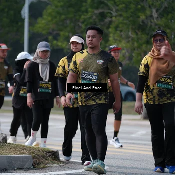 Runner Photo 6190445