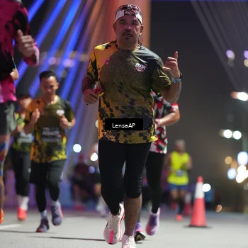 Runner Photo 6190447