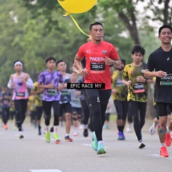 Runner Photo 6190460