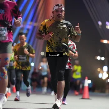 Runner Photo 6190479