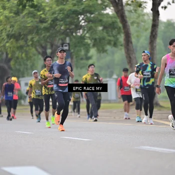Runner Photo 6190508