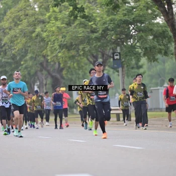 Runner Photo 6190519