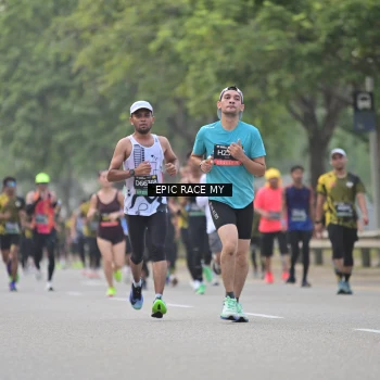 Runner Photo 6190546