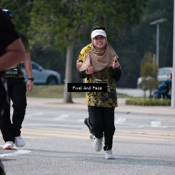 Runner Photo 6190553