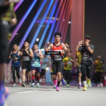 Runner Photo 6190558