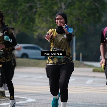 Runner Photo 6190560