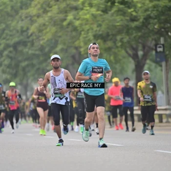 Runner Photo 6190561