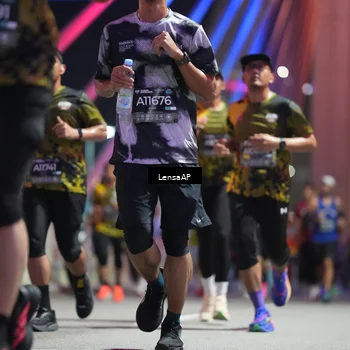 Runner Photo 6190585