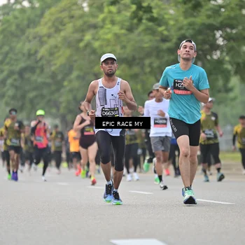 Runner Photo 6190591