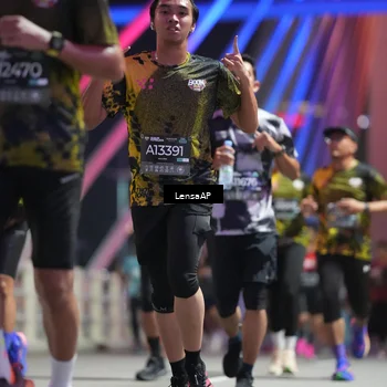 Runner Photo 6190620