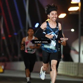 Runner Photo 6190663