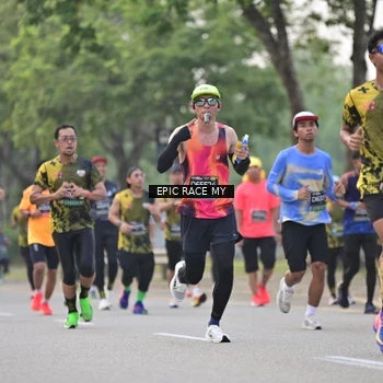 Runner Photo 6190670