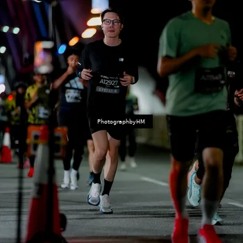 Runner Photo 6190678