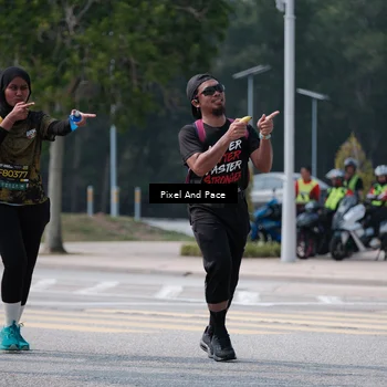 Runner Photo 6190686