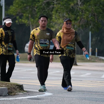 Runner Photo 6190697