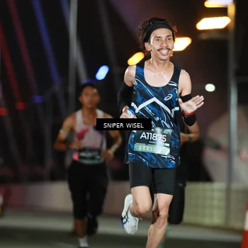 Runner Photo 6190715