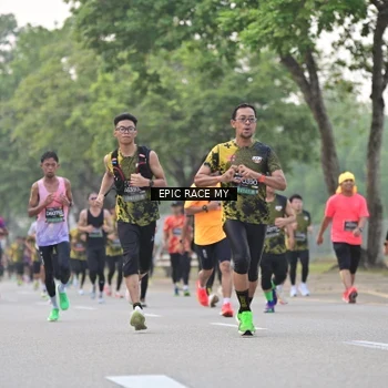 Runner Photo 6190736