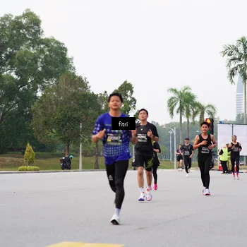 Runner Photo 6190750