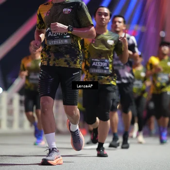 Runner Photo 6190753
