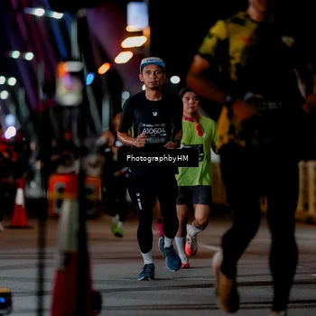 Runner Photo 6190759