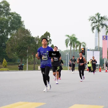 Runner Photo 6190765