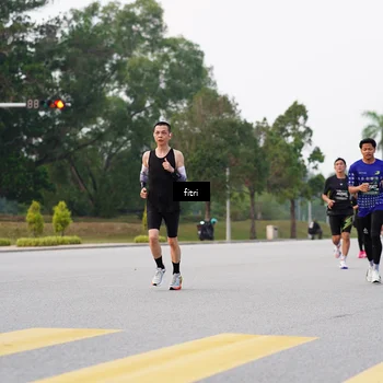 Runner Photo 6190768