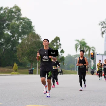 Runner Photo 6190794