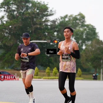 Runner Photo 6190805