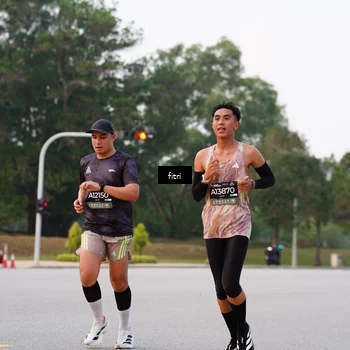 Runner Photo 6190813
