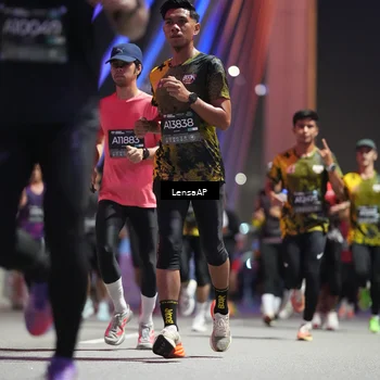 Runner Photo 6190829