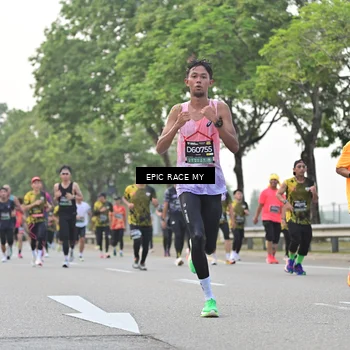 Runner Photo 6190839
