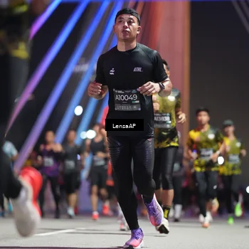 Runner Photo 6190846