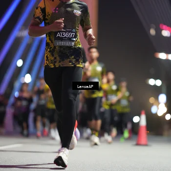 Runner Photo 6190850
