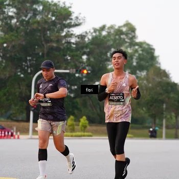 Runner Photo 6190852