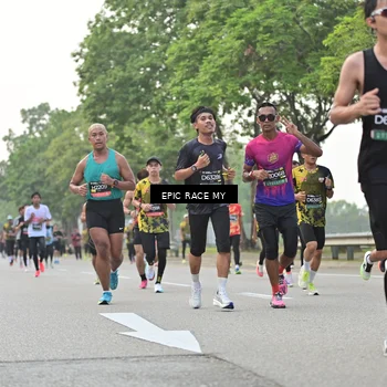 Runner Photo 6190866