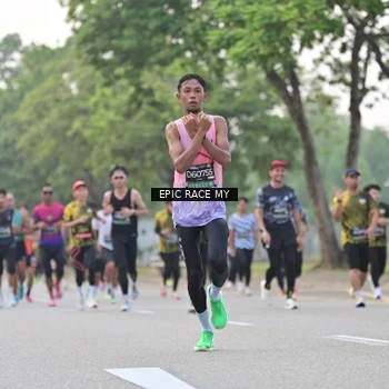 Runner Photo 6190888
