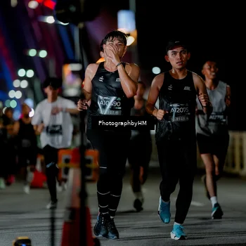 Runner Photo 6190910