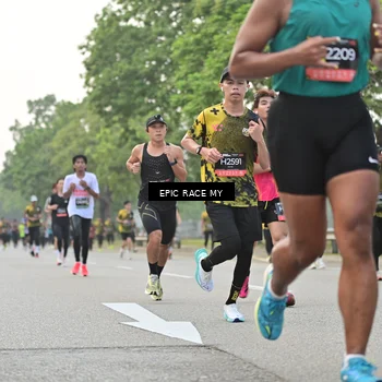 Runner Photo 6190919