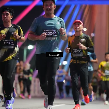 Runner Photo 6190921
