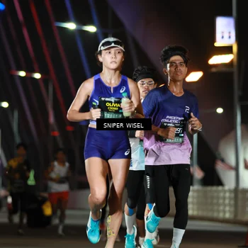 Runner Photo 6190925