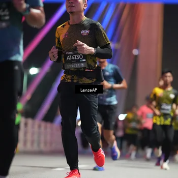 Runner Photo 6190944