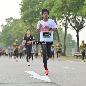 Runner Photo 6191011