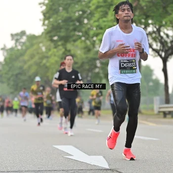 Runner Photo 6191045